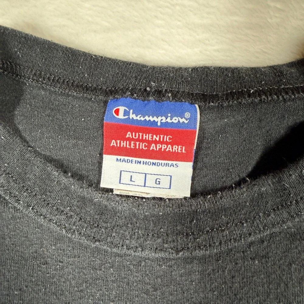 Champion Authentic Athletic Apparel Black Gold Script Logo T Shirt Mens Large‎ - Picture 4 of 7